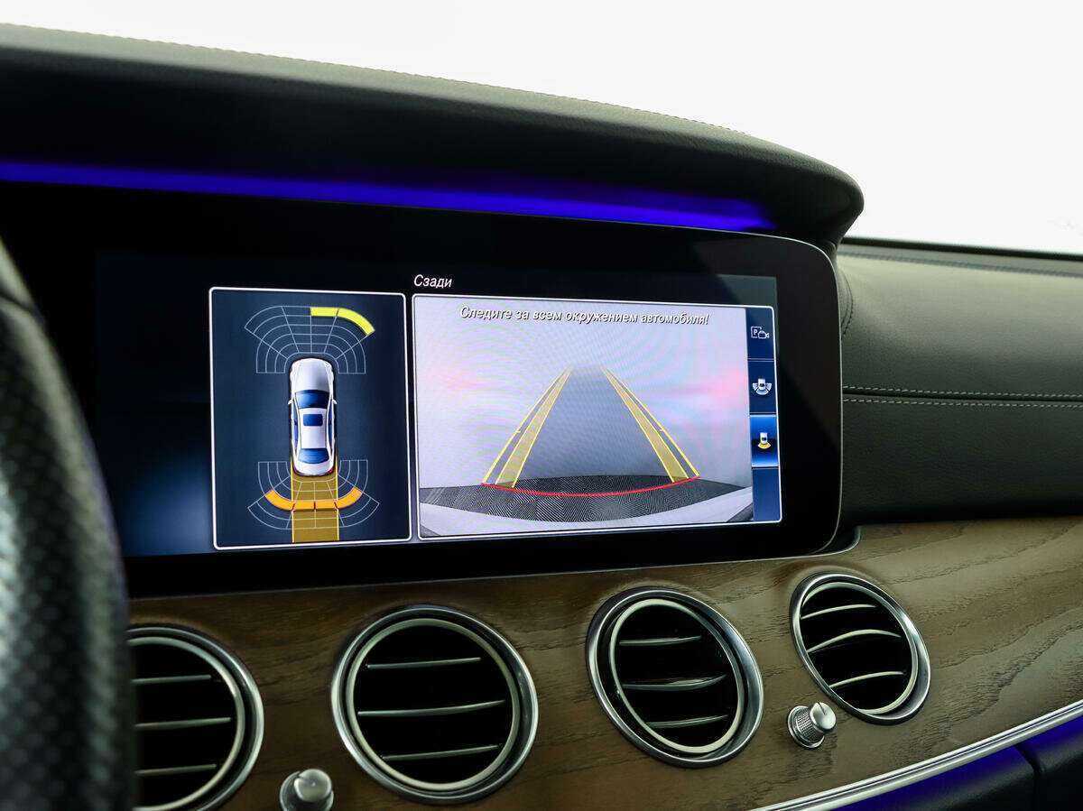 Mercedes-Benz E-Класс 200, 2017 Фото №18