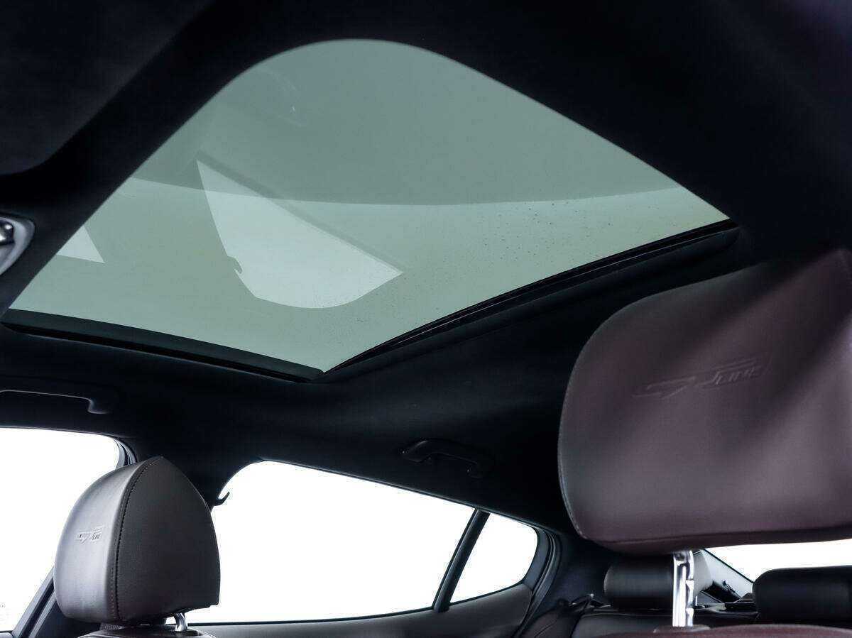 Kia Stinger, 2018 - 30 000 км. | Фото №8