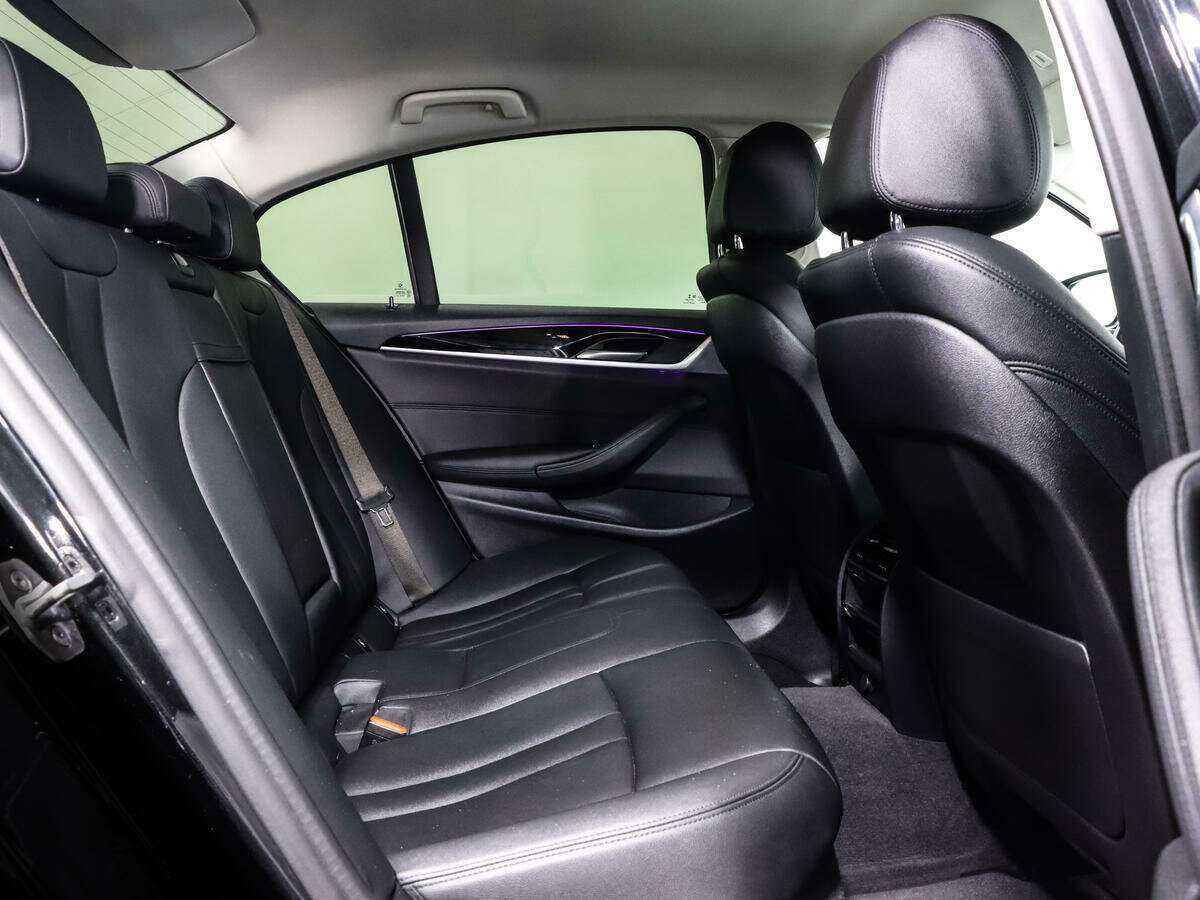 BMW 5 серии 520d, 2020 Фото №10