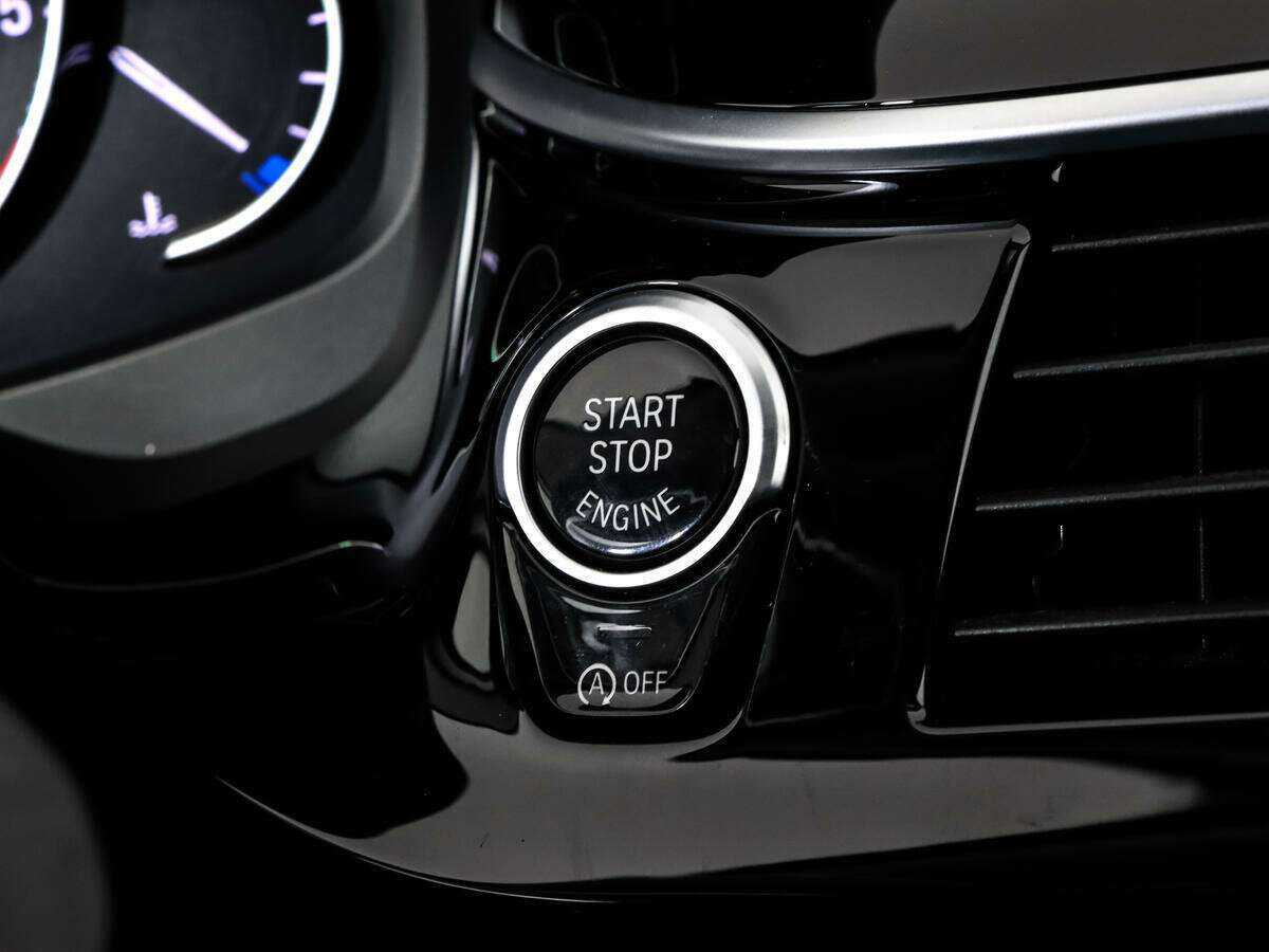 BMW 5 серии 520d, 2020 Фото №11