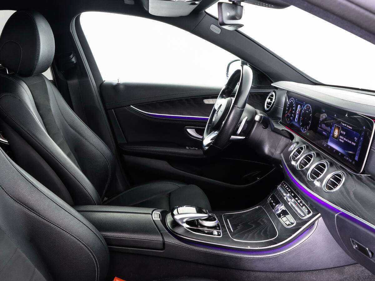 Mercedes-Benz E-Класс 200, 2019 Фото №19