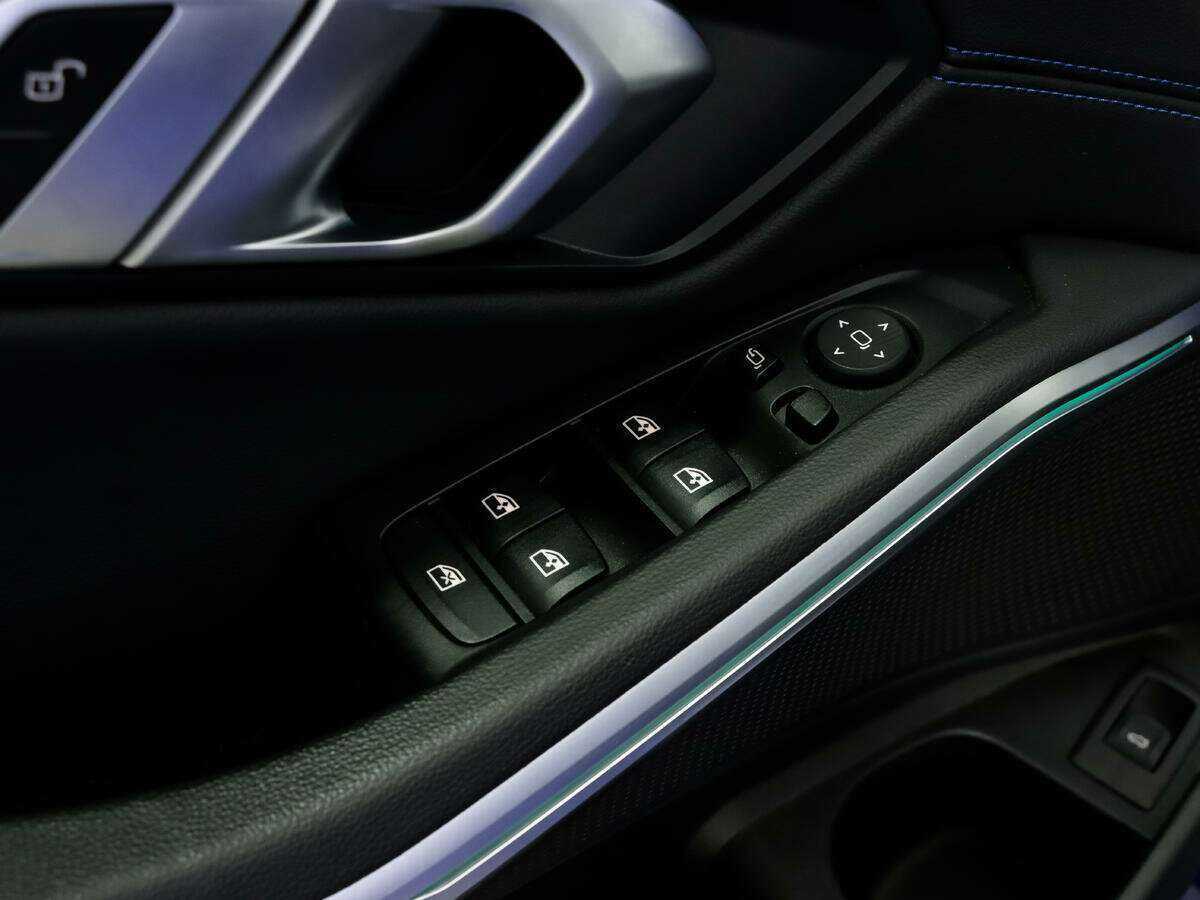 BMW 3 серии 320d xDrive, 2020 Фото №18