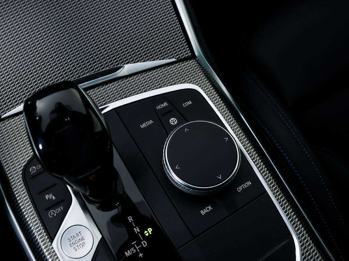 BMW 3 серии 320d xDrive, 2020 Фото №21