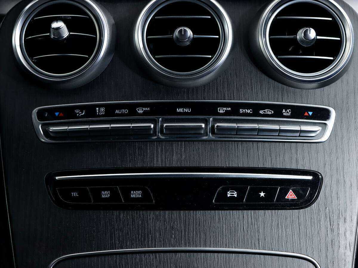 Mercedes-Benz GLC 300, 2019 Фото №14