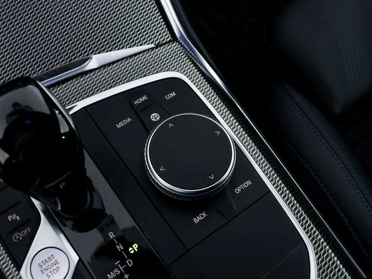 BMW 3 серии 320d xDrive, 2021 Фото №15