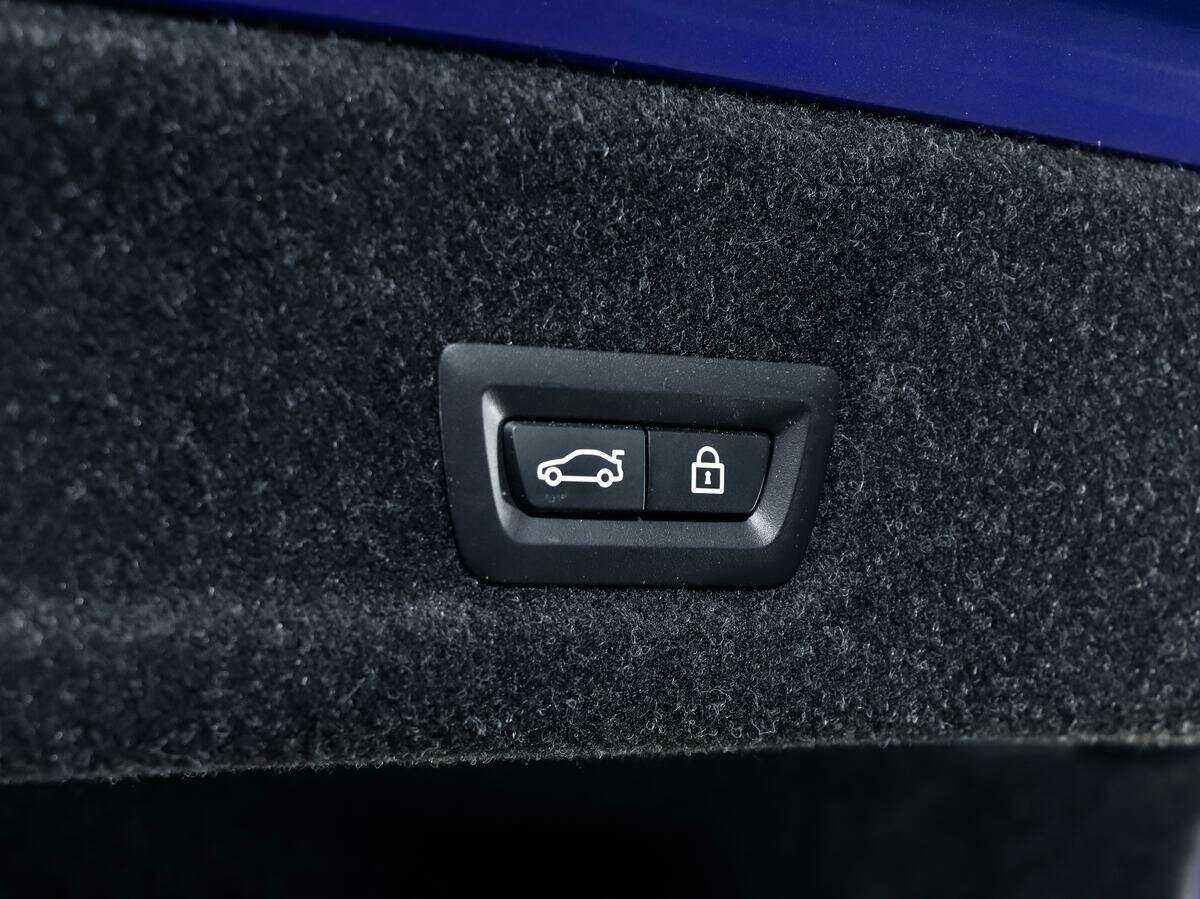 BMW 3 серии 320d xDrive, 2021 Фото №17