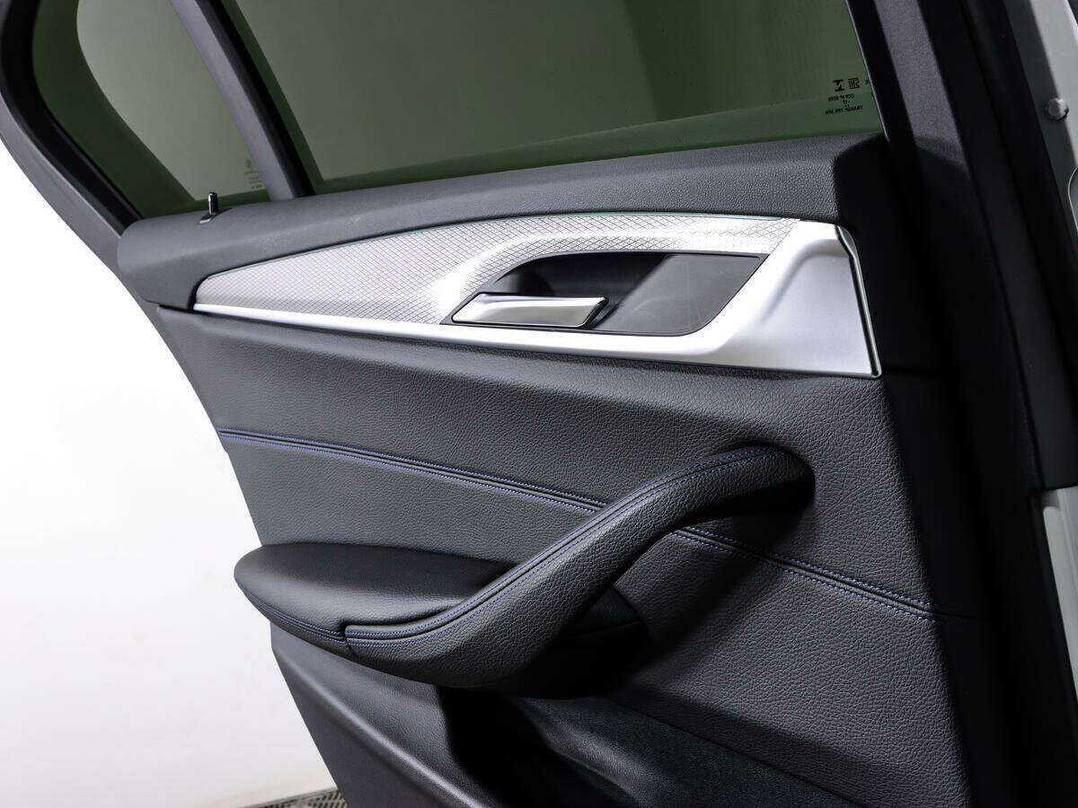 BMW 5 серии 530i xDrive, 2017 Фото №20