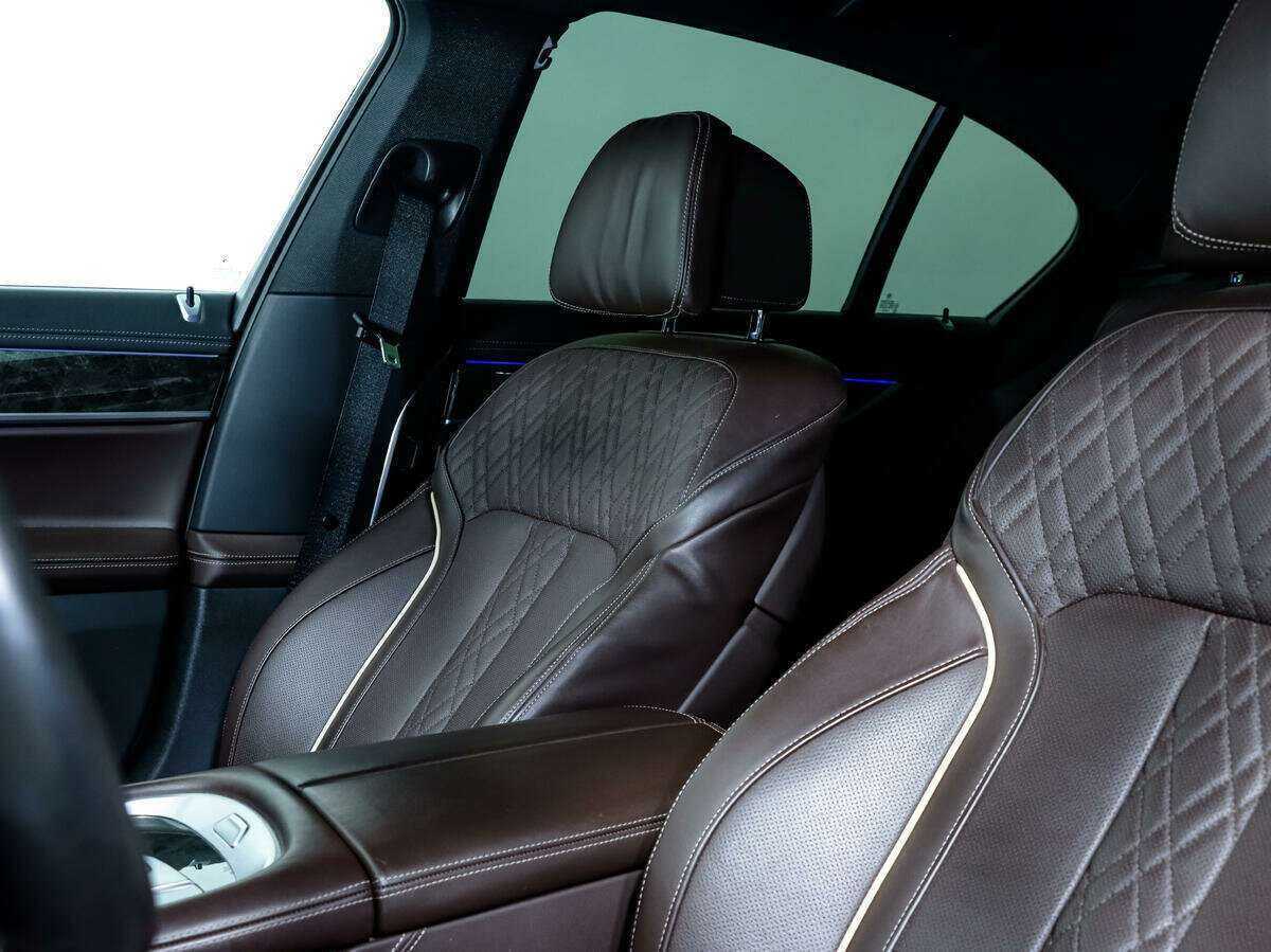 BMW 7 серии 730d xDrive, 2020 Фото №11