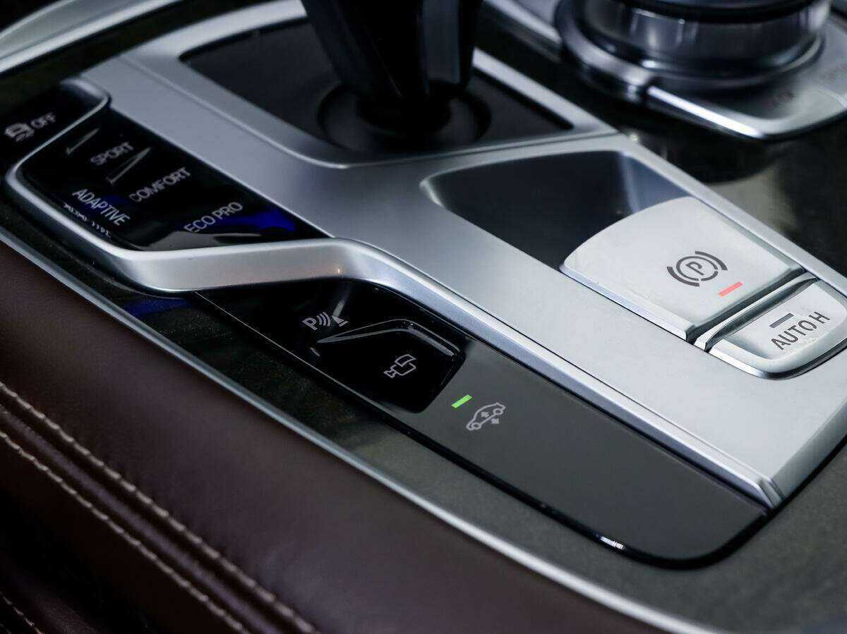BMW 7 серии 730d xDrive, 2020 Фото №14