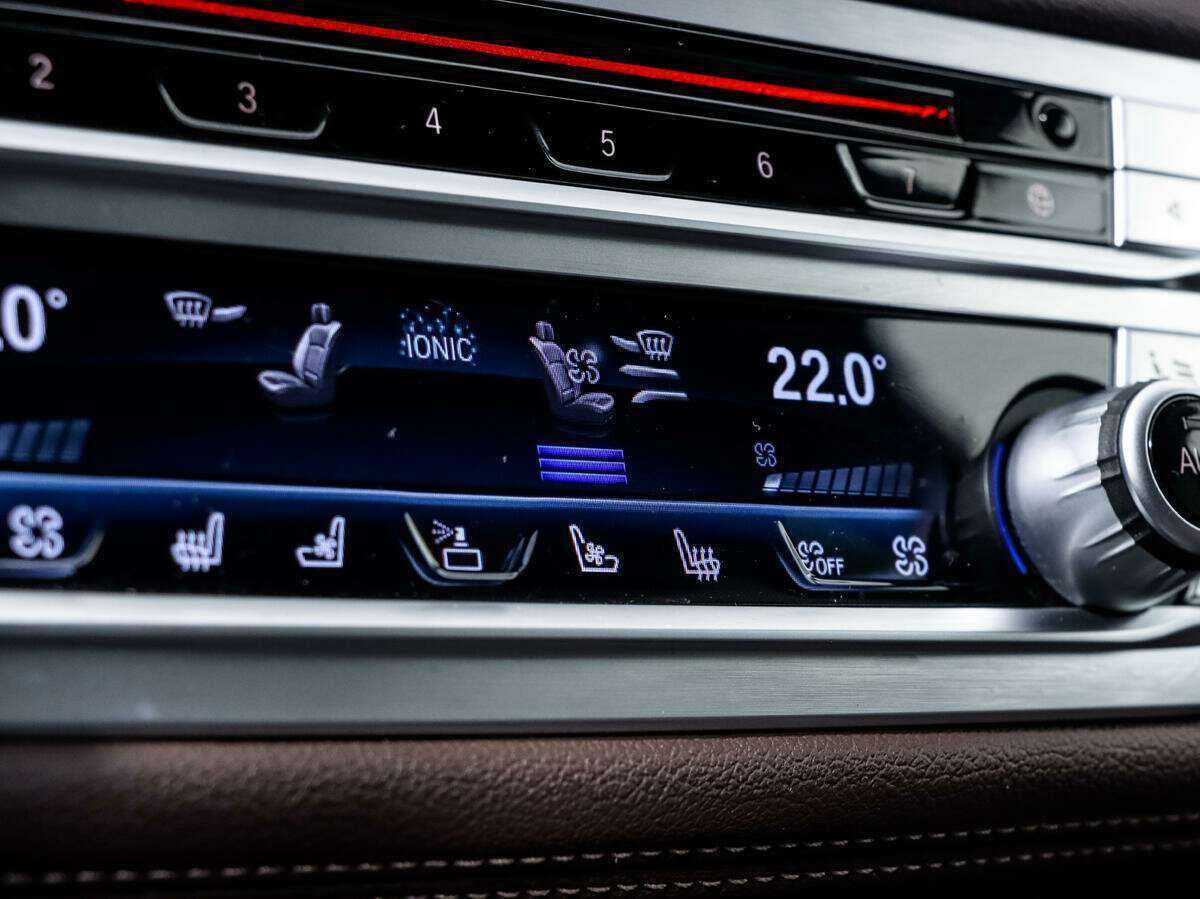 BMW 7 серии 730d xDrive, 2020 Фото №18