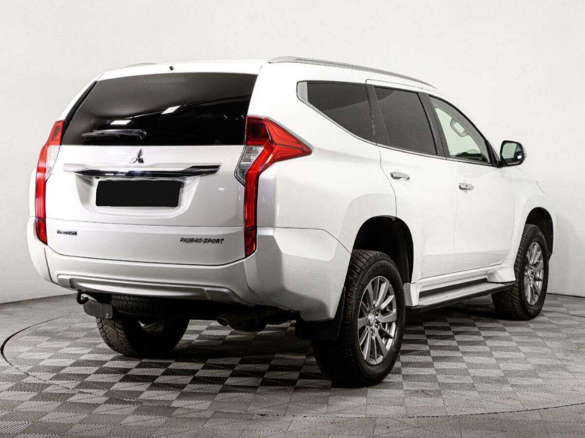 Mitsubishi Pajero Sport, 2018 Фото №4