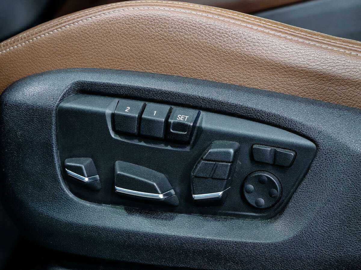 BMW X6 40d, 2017 Фото №17