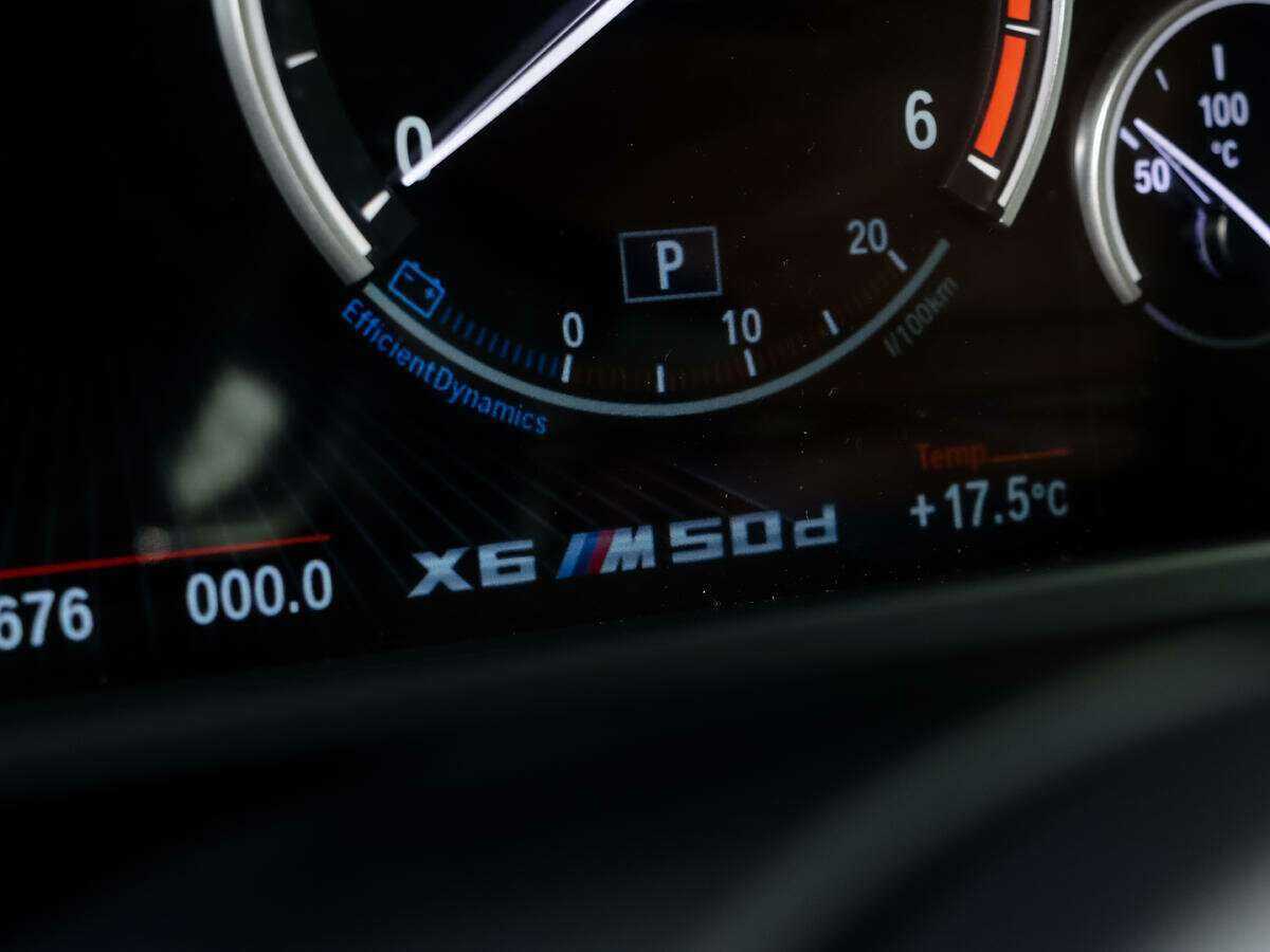 BMW X6 40d, 2017 Фото №18