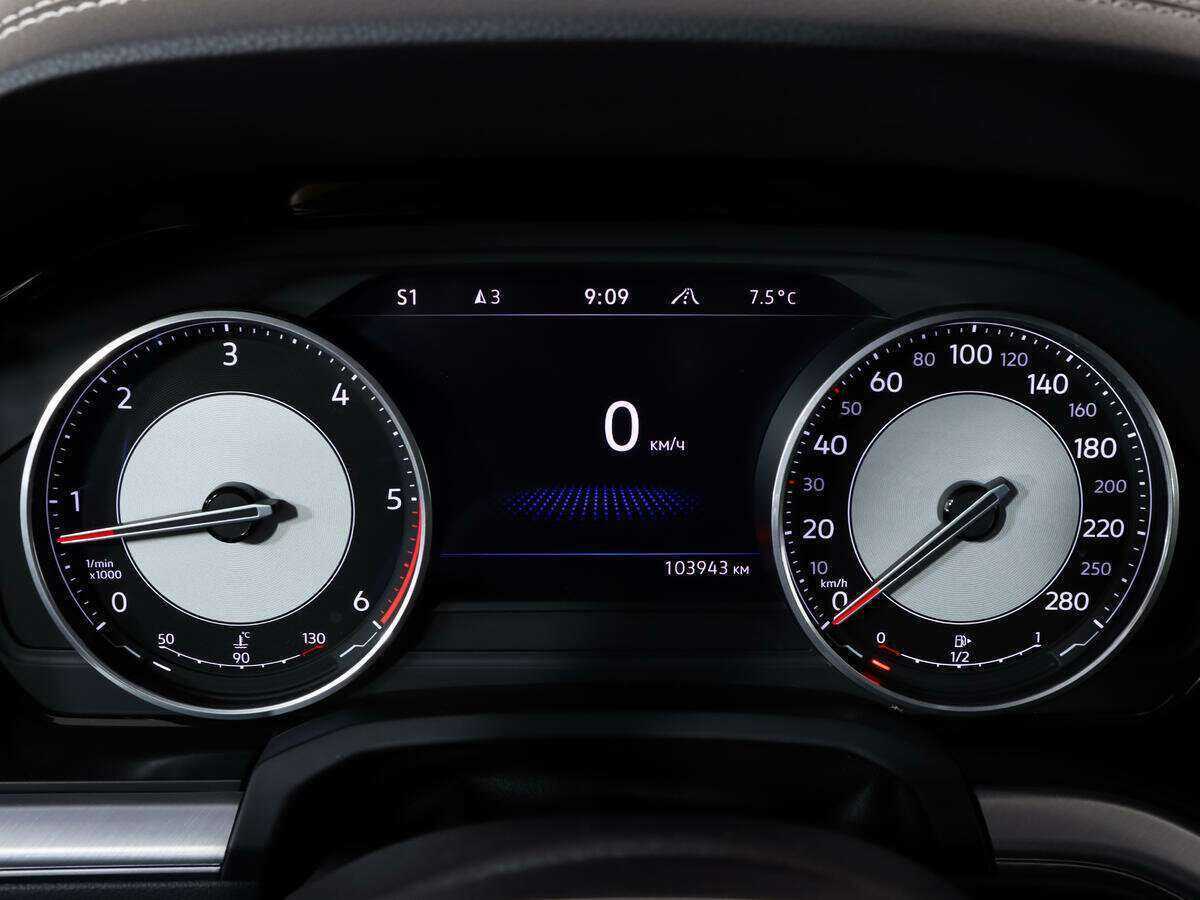 Volkswagen Touareg, 2021 Фото №23