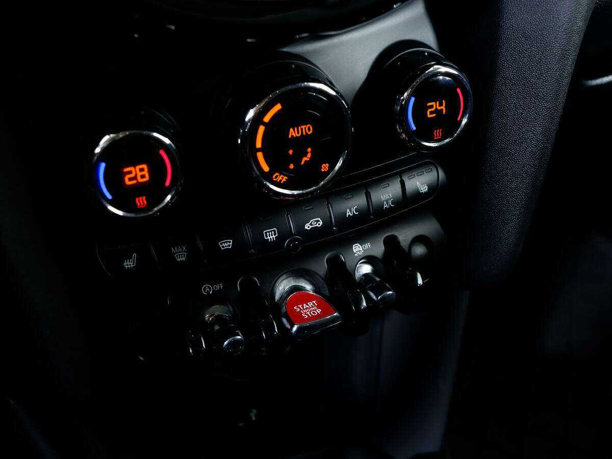 Mini Hatch Cooper, 2021 Фото №13