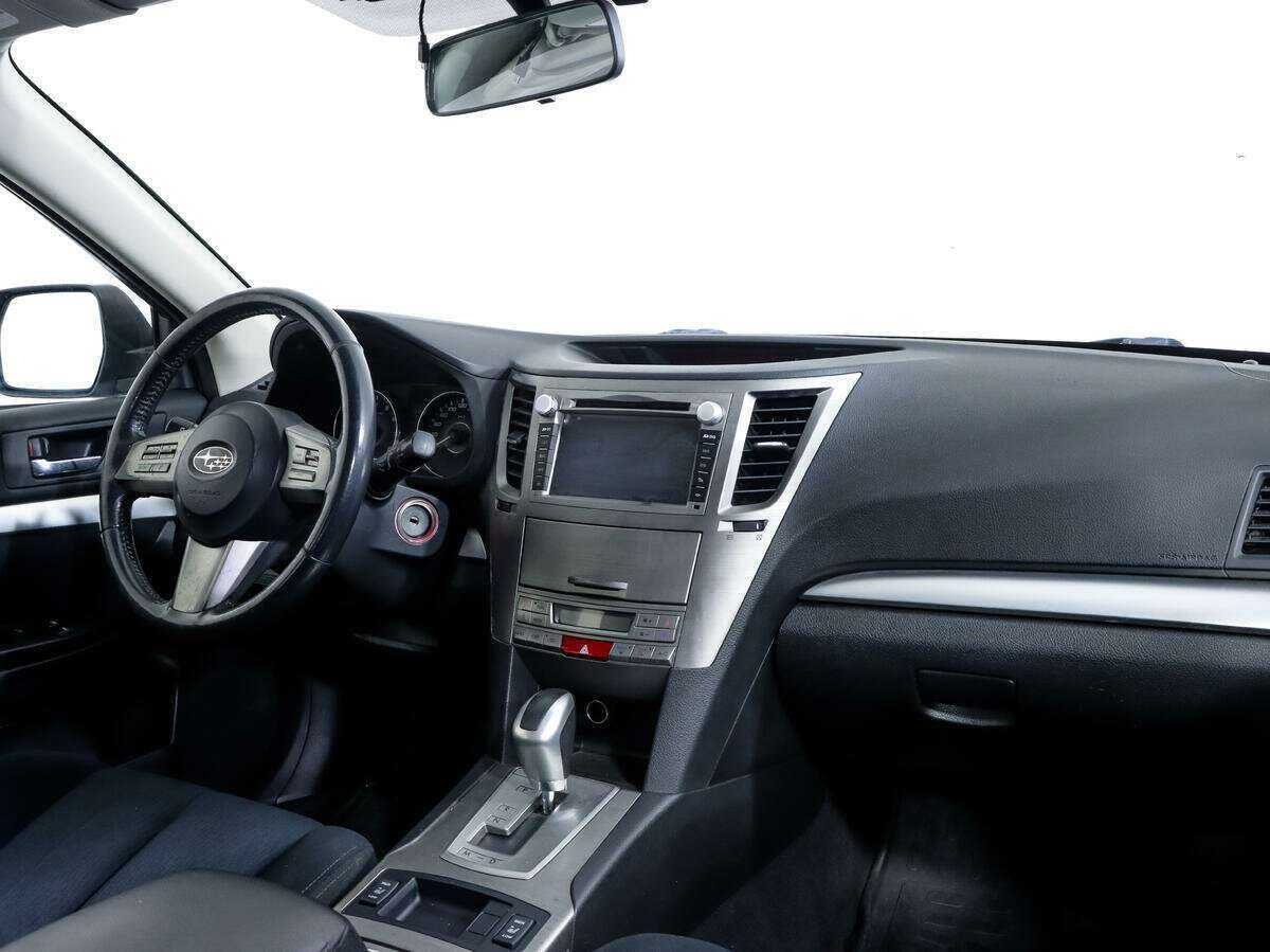 Subaru Legacy, 2010 Фото №7