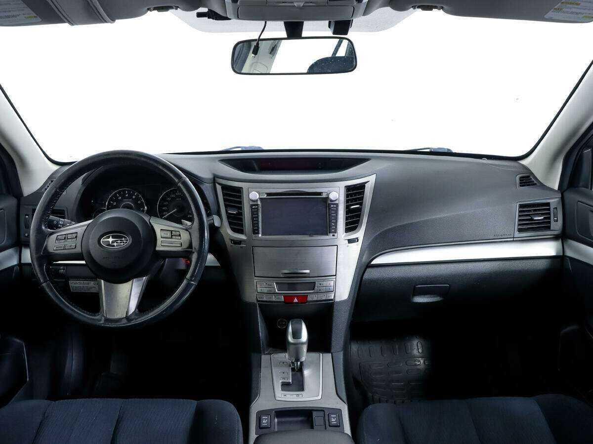 Subaru Legacy, 2010 Фото №8