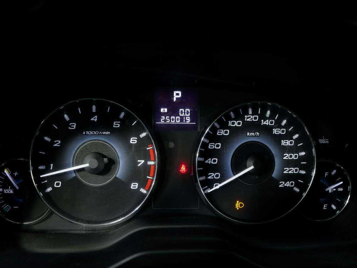 Subaru Legacy, 2010 Фото №13