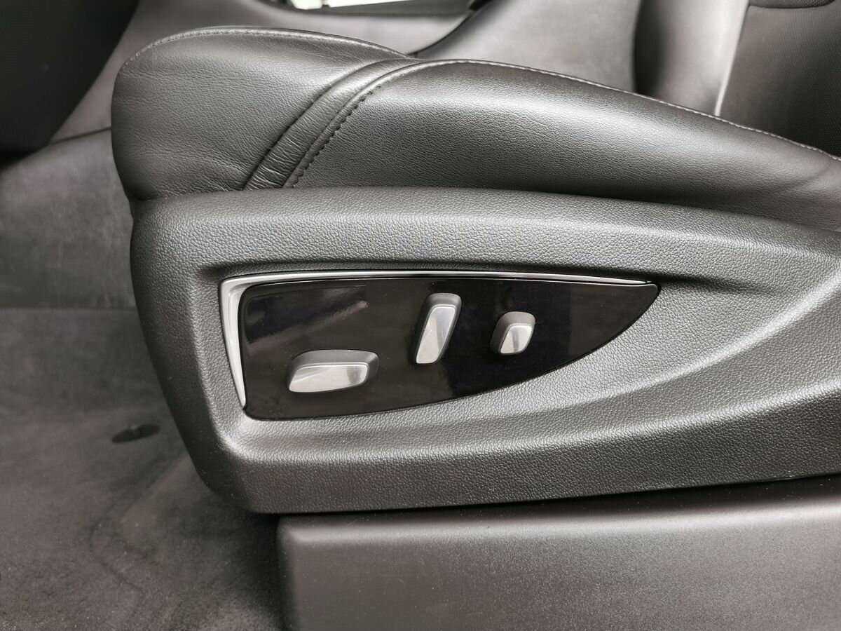 Cadillac Escalade ESV, 2016 Фото №16