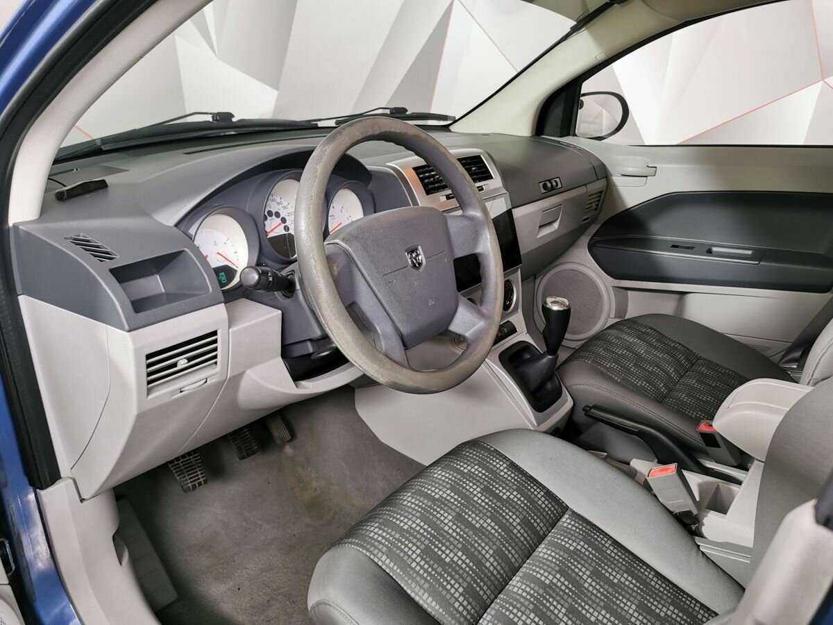 Dodge Caliber, 2006 Фото №13