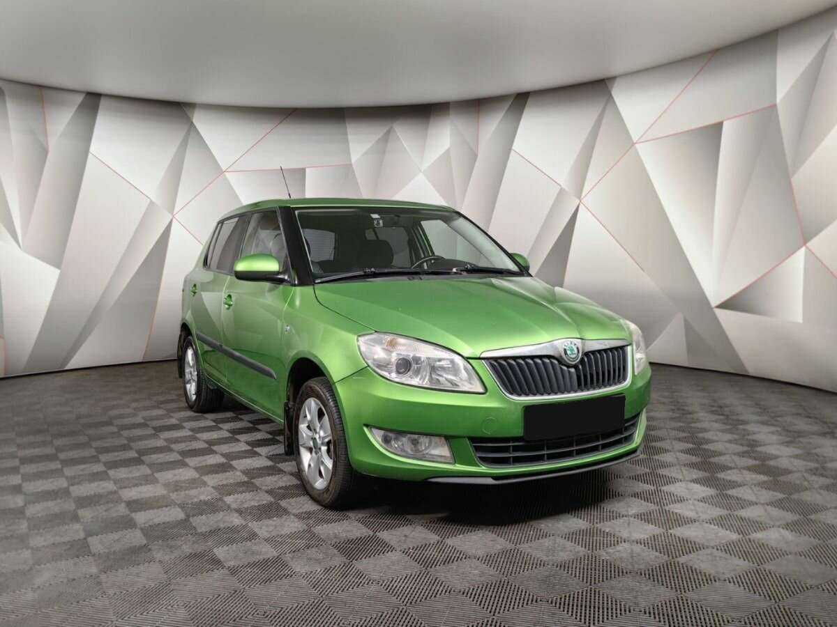 Skoda Fabia, 2011 Фото №3
