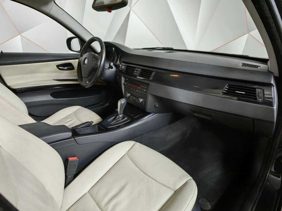 BMW 3 серии 318i, 2010 Фото №9