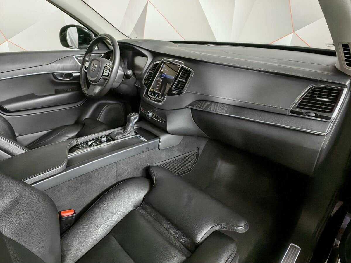 Volvo XC90 B5, 2019 Фото №12