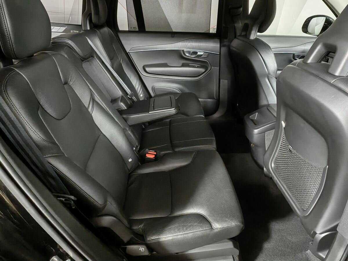 Volvo XC90 B5, 2019 Фото №15