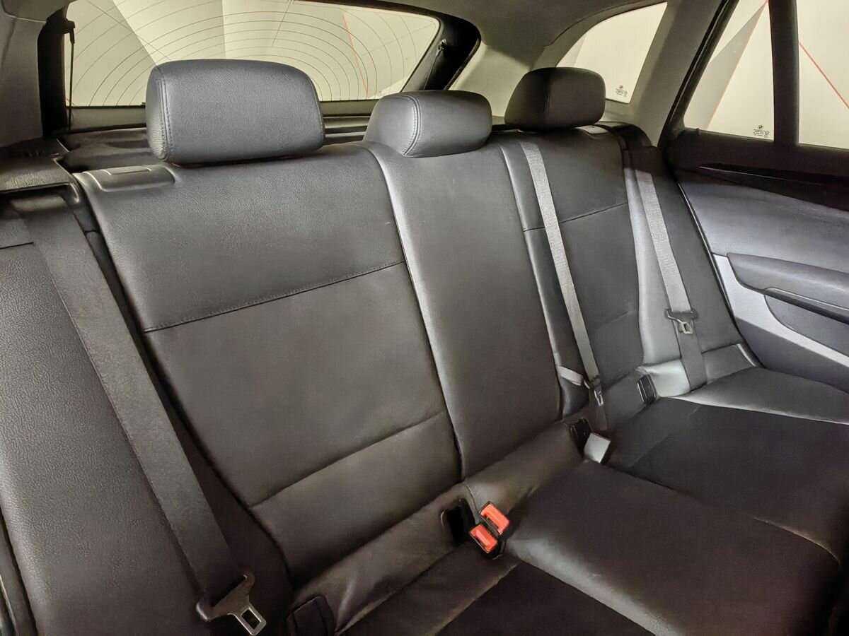 BMW X1 28i, 2010 Фото №13