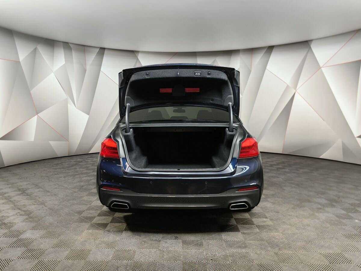 BMW 5 серии 530i xDrive, 2017 Фото №14