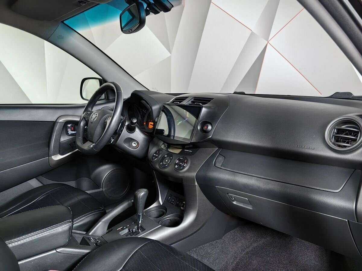 Toyota RAV4, 2010 Фото №10