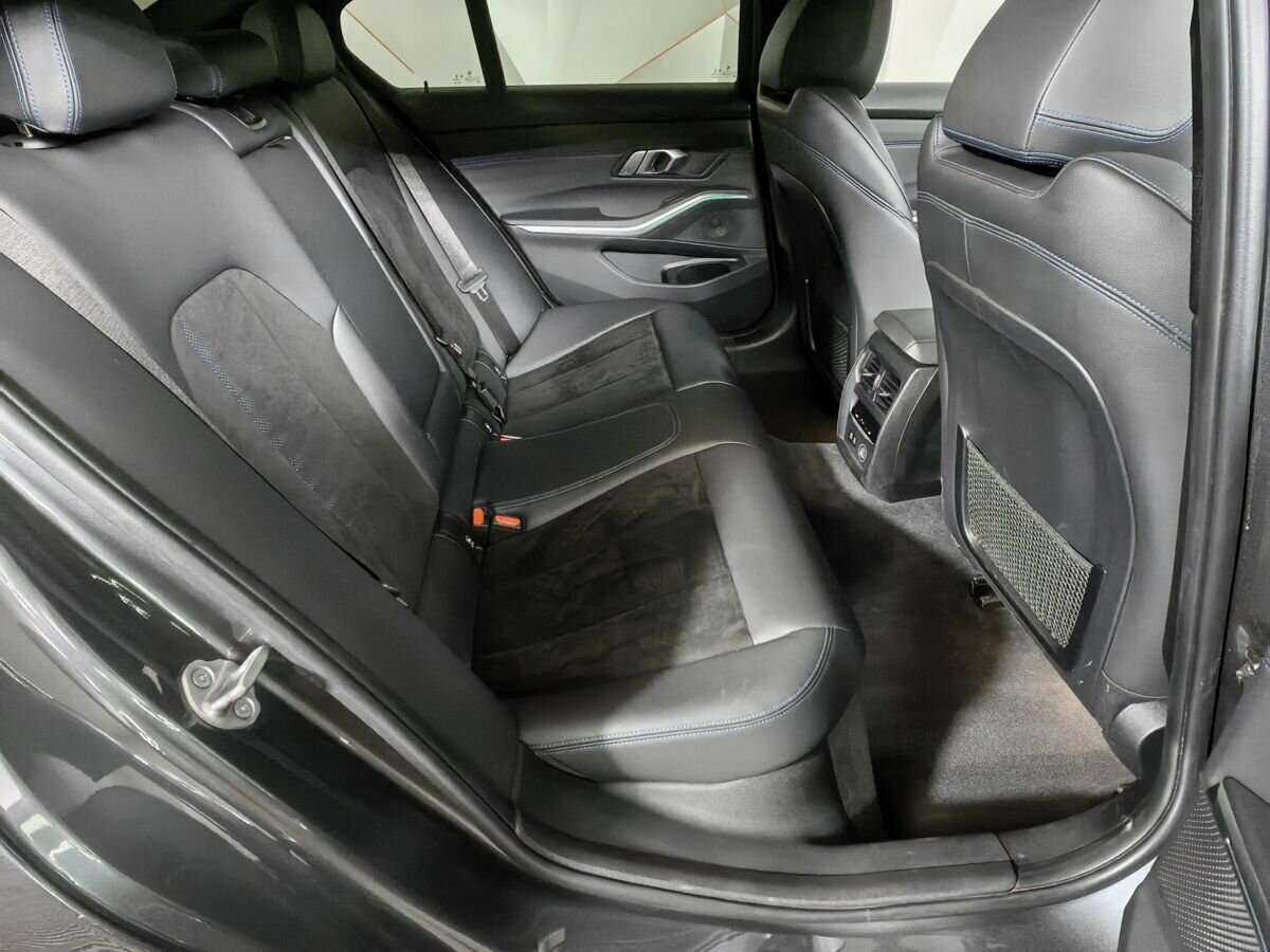 BMW 3 серии 320d xDrive, 2020 Фото №12