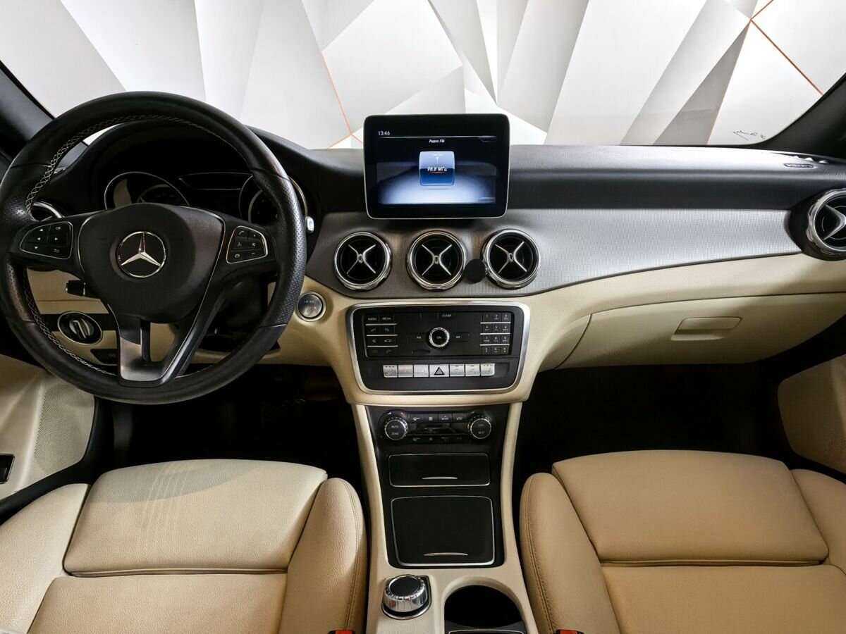 Mercedes-Benz GLA 200, 2019 Фото №10