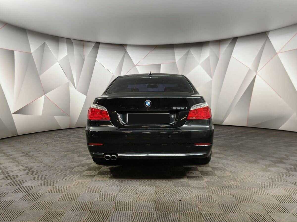 BMW 5 серии 525xi, 2009 - 137 061 км. | Фото №8