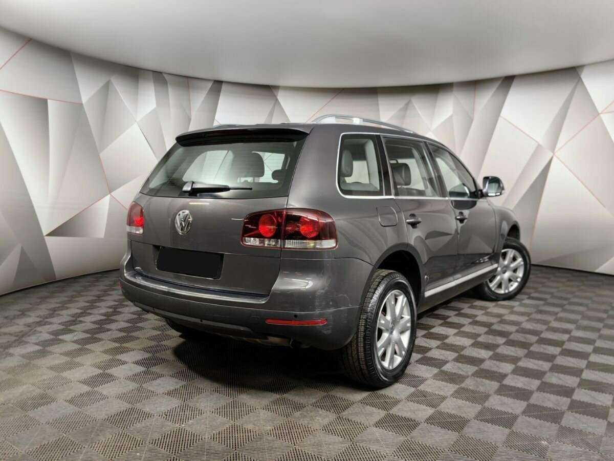 Volkswagen Touareg, 2010 - 185 061 км. | Фото №2