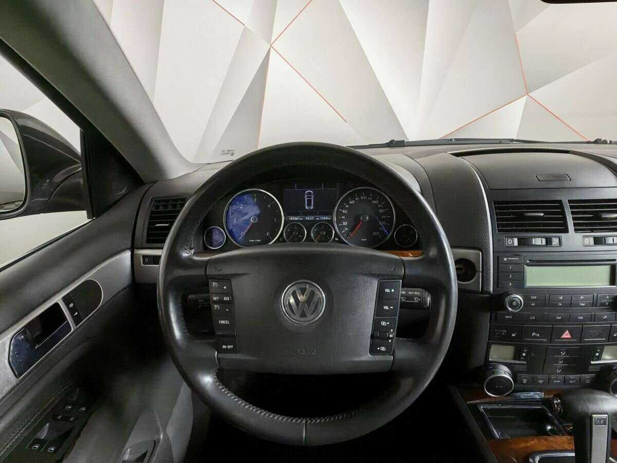 Volkswagen Touareg, 2010 Фото №15