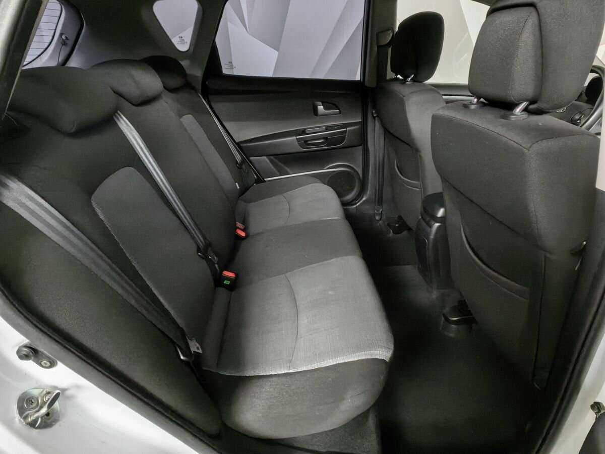 Kia Ceed, 2011 Фото №12