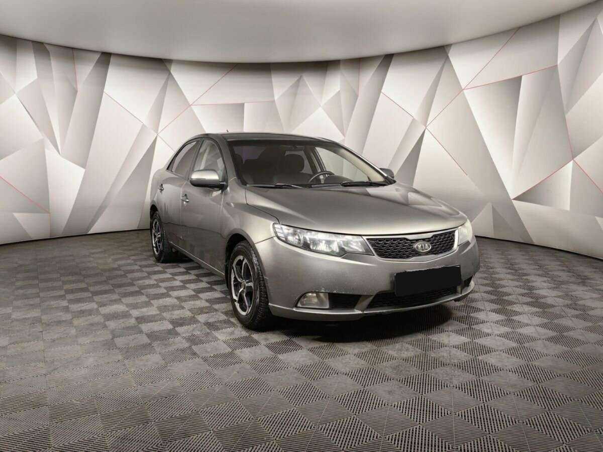 Kia Cerato 4-speed, 2010 Фото №3