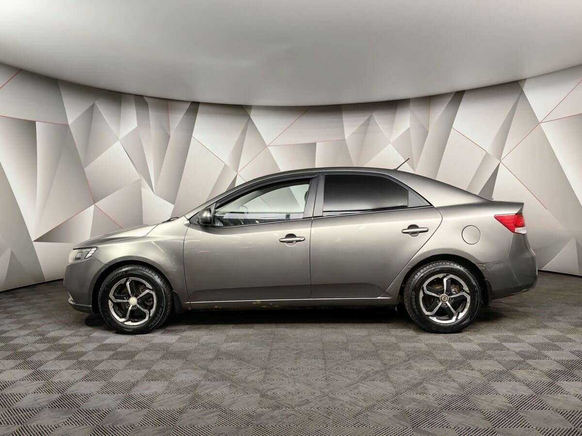 Kia Cerato 4-speed, 2010 Фото №5