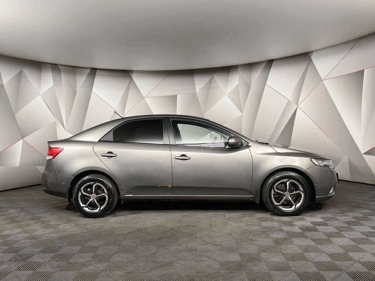 Kia Cerato 4-speed, 2010 Фото №6
