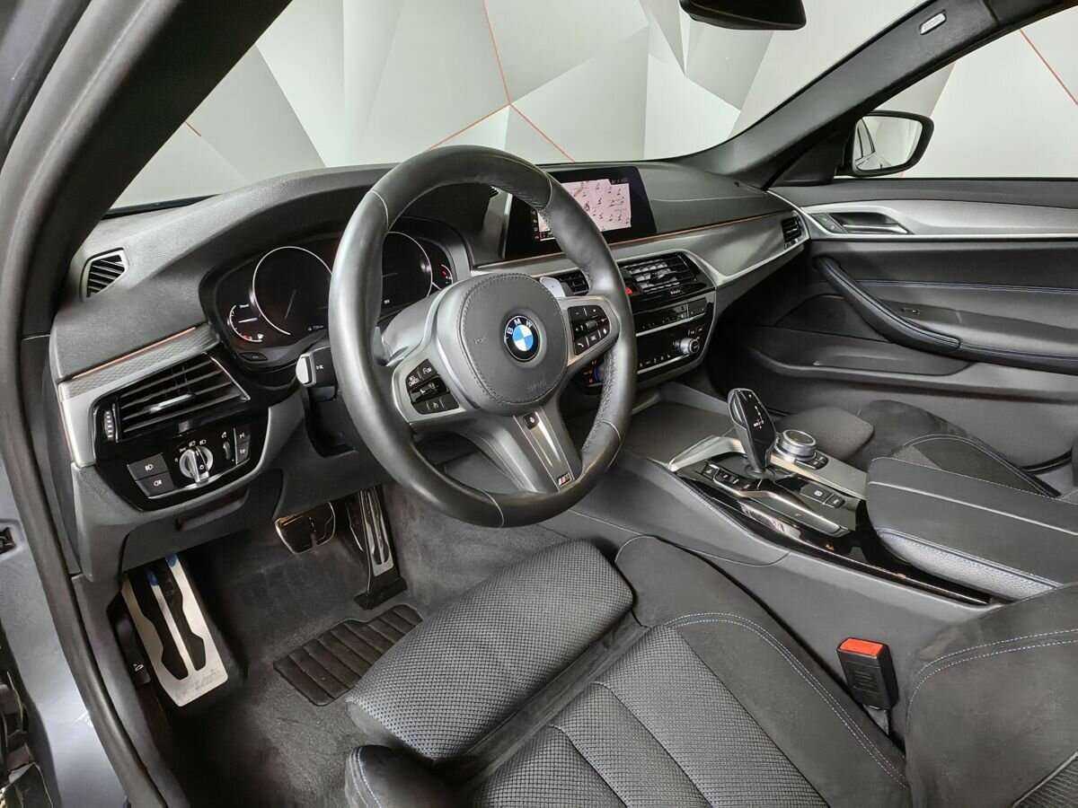 BMW 5 серии 520d xDrive, 2020 Фото №12