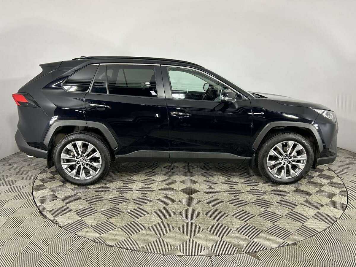 Toyota RAV4, 2022 - 48 602 км. | Фото №4