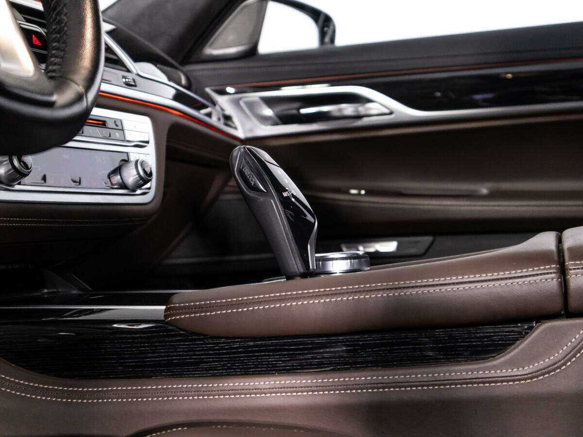 BMW 7 серии Long 730Ld xDrive, 2018 Фото №22