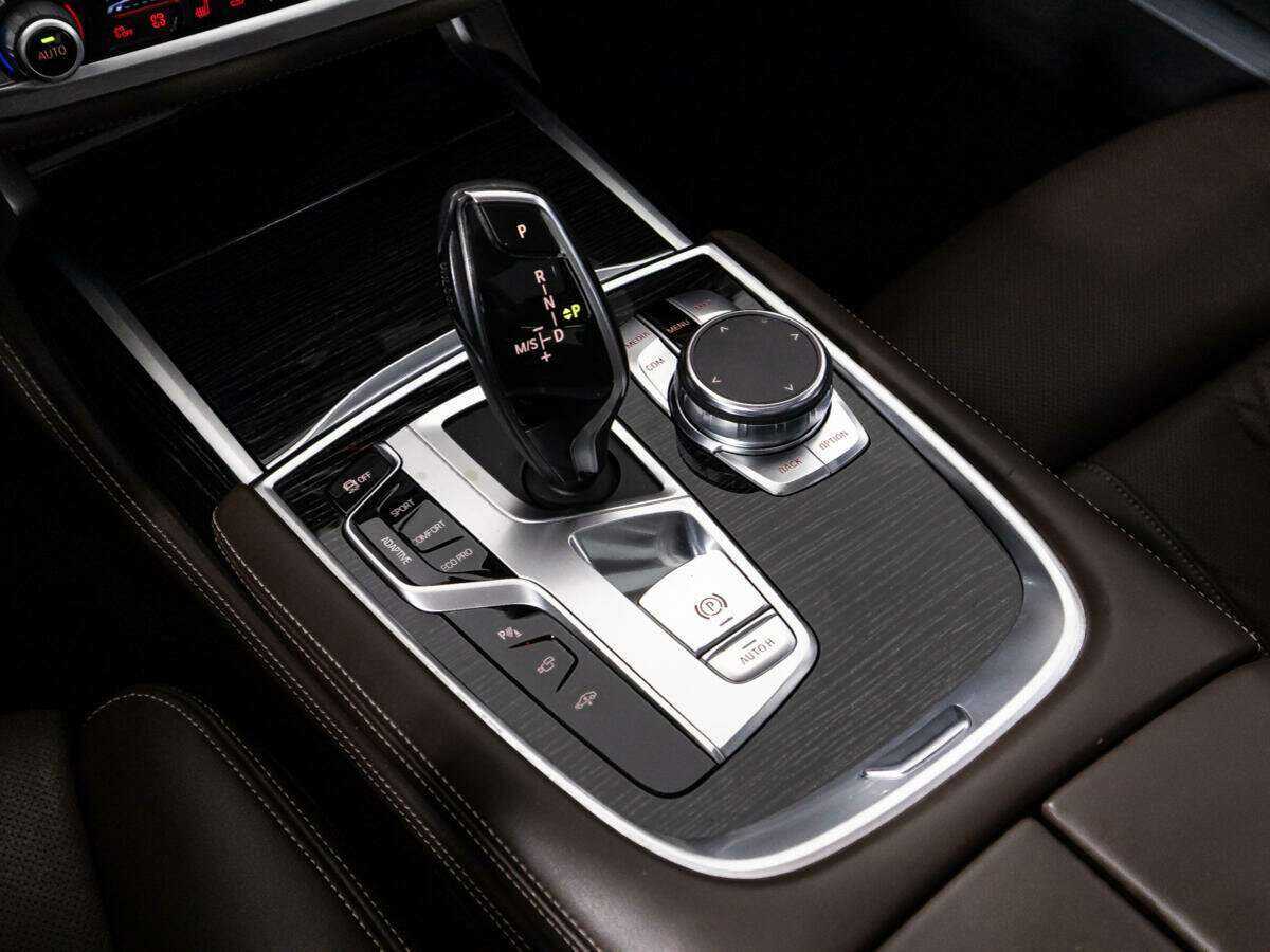 BMW 7 серии Long 730Ld xDrive, 2018 Фото №26