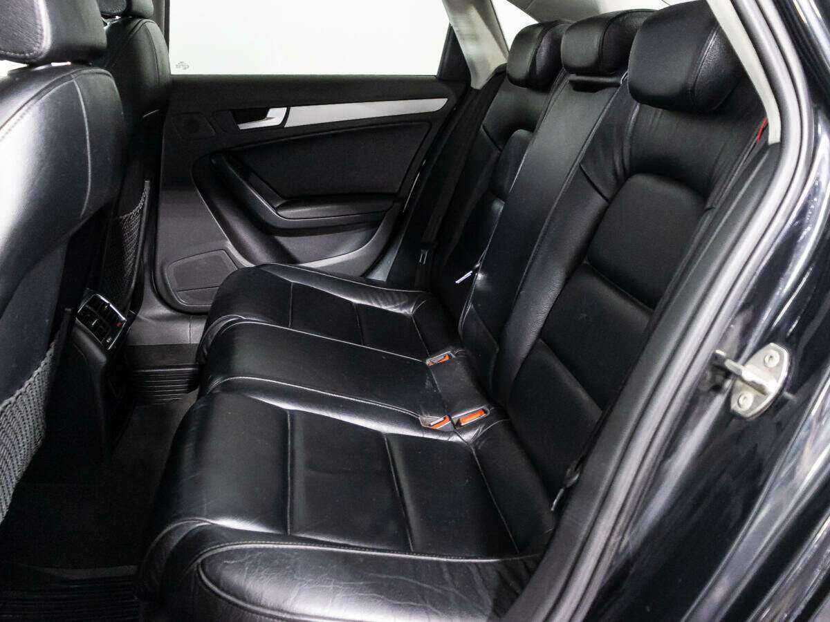 Audi A4, 2010 Фото №10