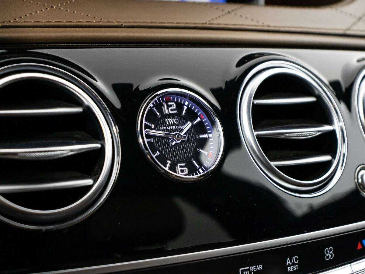 Mercedes-Benz S-Класс AMG 63 AMG Long, 2015 Фото №28