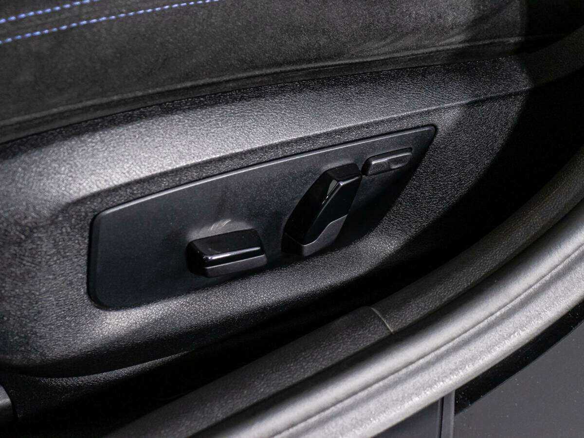 BMW 5 серии 520d xDrive, 2018 Фото №15