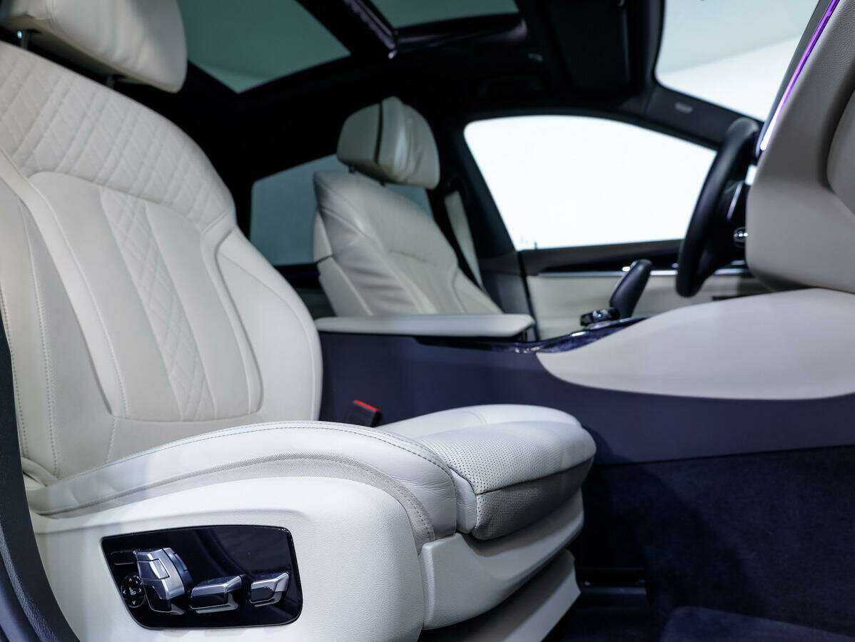BMW 6 серии Gran Turismo 640i xDrive, 2018 Фото №12
