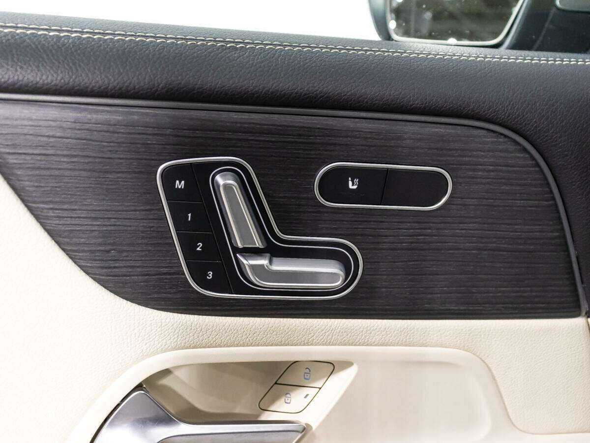 Mercedes-Benz GLB 200 d, 2020 Фото №17