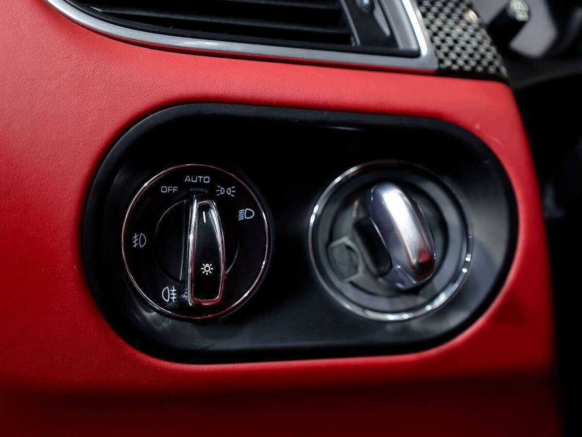 Porsche Macan Turbo, 2014 Фото №28